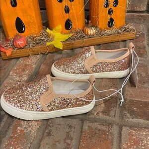 Glittery Gold Slip-On Kids Shoes Sz 9